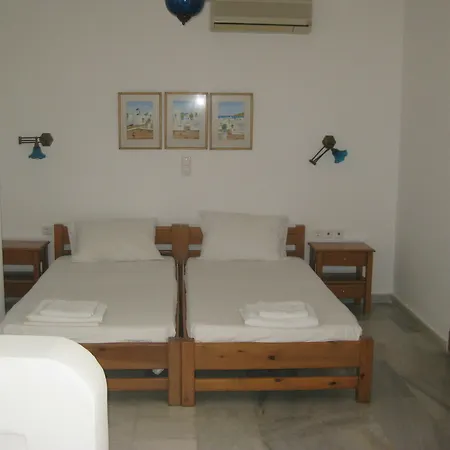 Antonina 2* Agia Anna (Naxos)