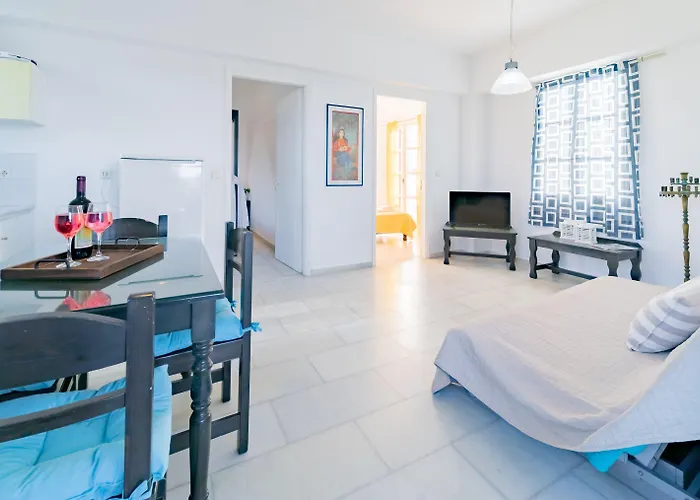 Apart Otel Antonina 2*