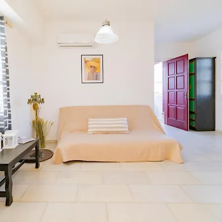Antonina Apart-hotel 2*