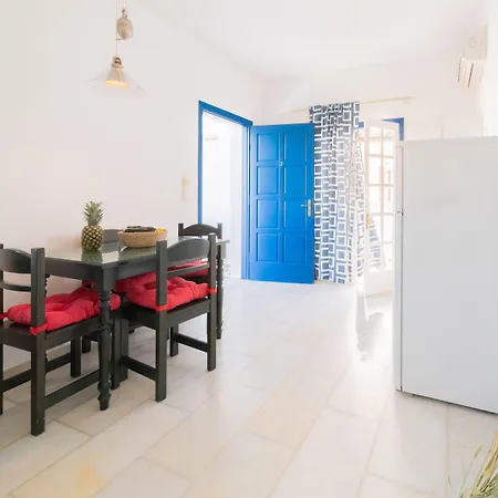 Antonina Lägenhetshotell Agia Anna (Naxos)