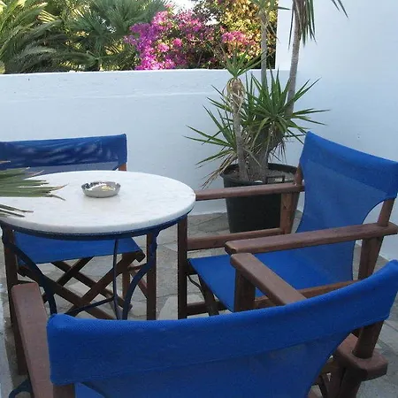 Antonina Lägenhetshotell Agia Anna (Naxos)