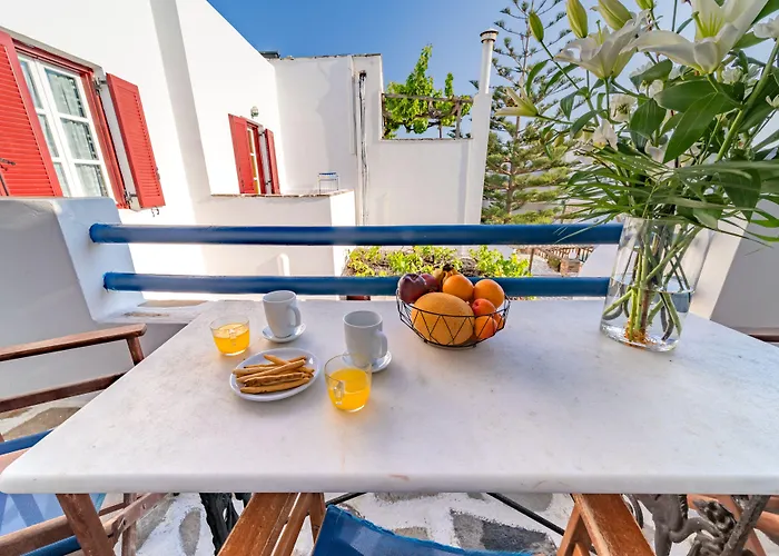 Antonina Agia Anna (Naxos)